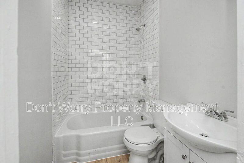 Apartment for rent at 1405 Lexington #B, Greensboro, NC 27403
