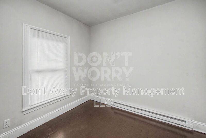 Apartment for rent at 1405 Lexington #B, Greensboro, NC 27403