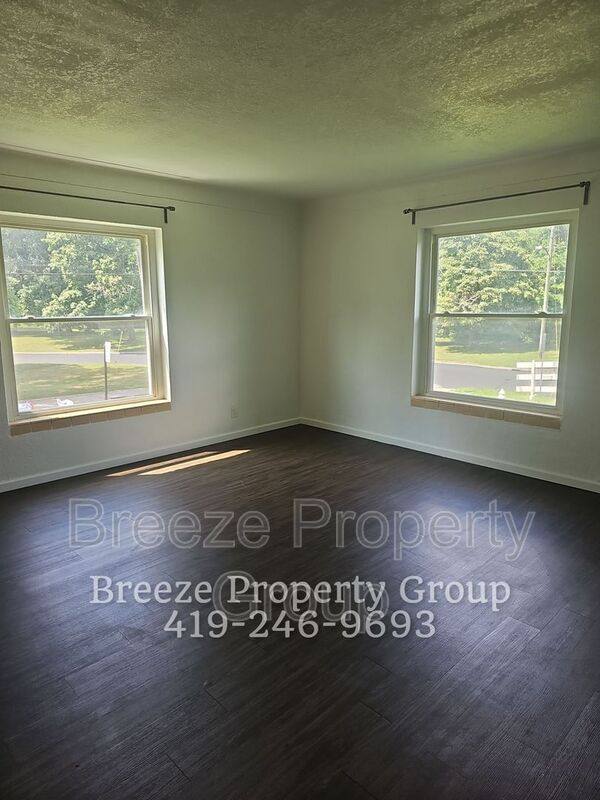Apartment for rent at 2356 Torrey Hill Dr #11, Toledo, OH 43606