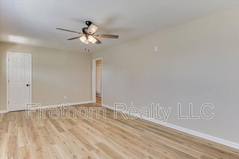 House for rent at 1006 Skyview Dr, North Augusta, SC 29841