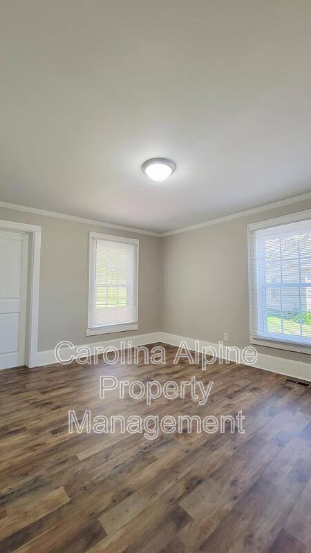 House for rent at 421 Carolina Ave, Shelby, NC 28150