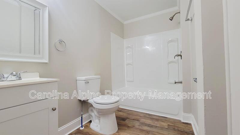 House for rent at 421 Carolina Ave, Shelby, NC 28150