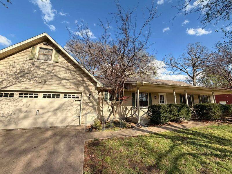 House for rent at 2809 N Chandler Ave, Joplin, MO 64801