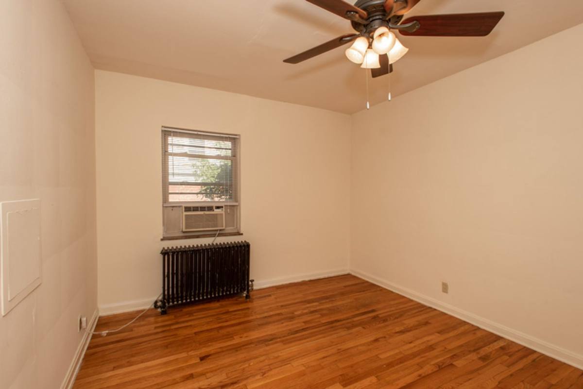 Apartment for rent at 420 Riddle Rd, Cincinnati, OH 45220