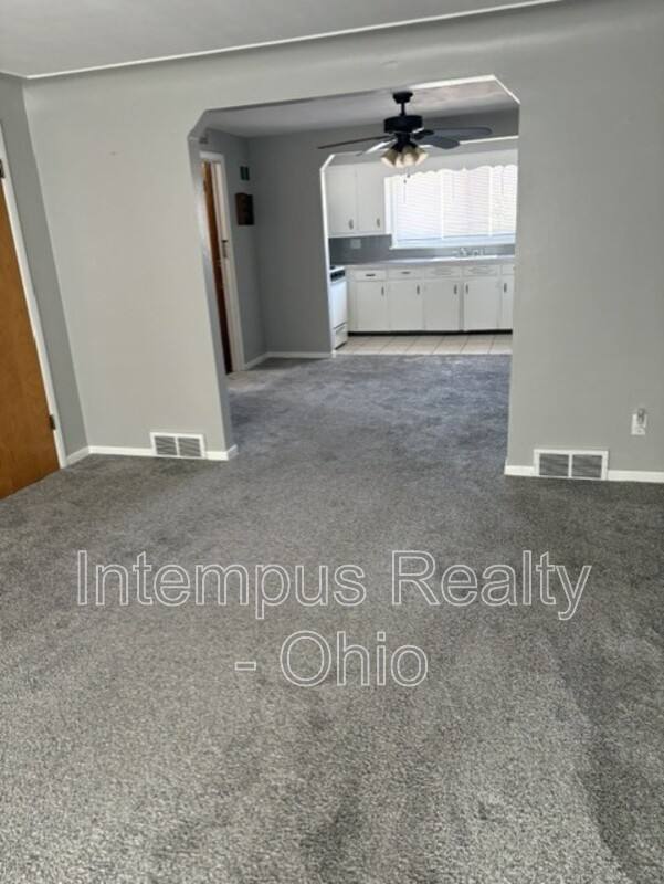 Apartment for rent at 1972 Boardman Poland Rd #6, Youngstown, OH 44514