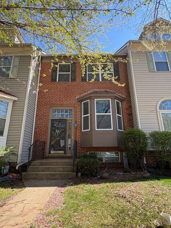 Townhouse for rent at 4211 Huntshire Rd, Randallstown, MD 21133