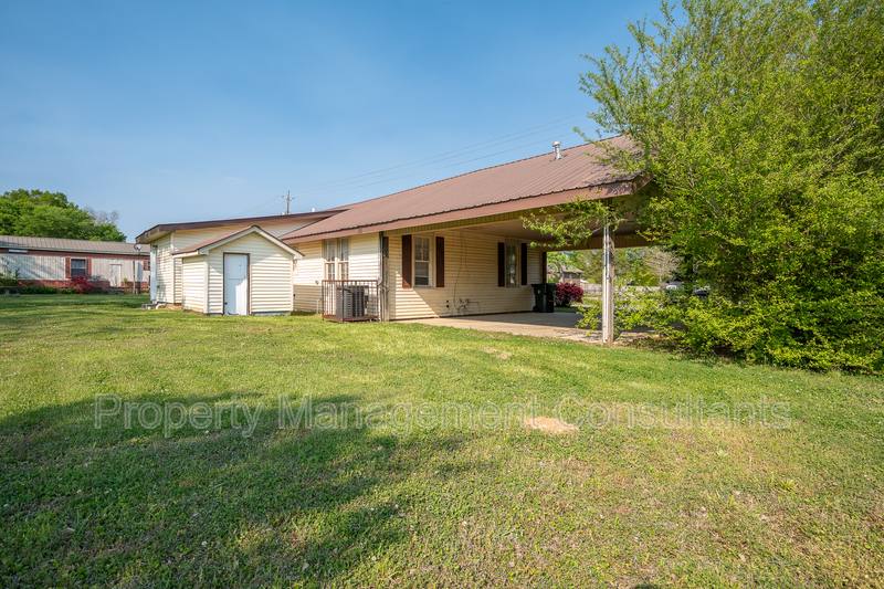 House for rent at 2208 Old Gurley Pike, New Hope, AL 35760
