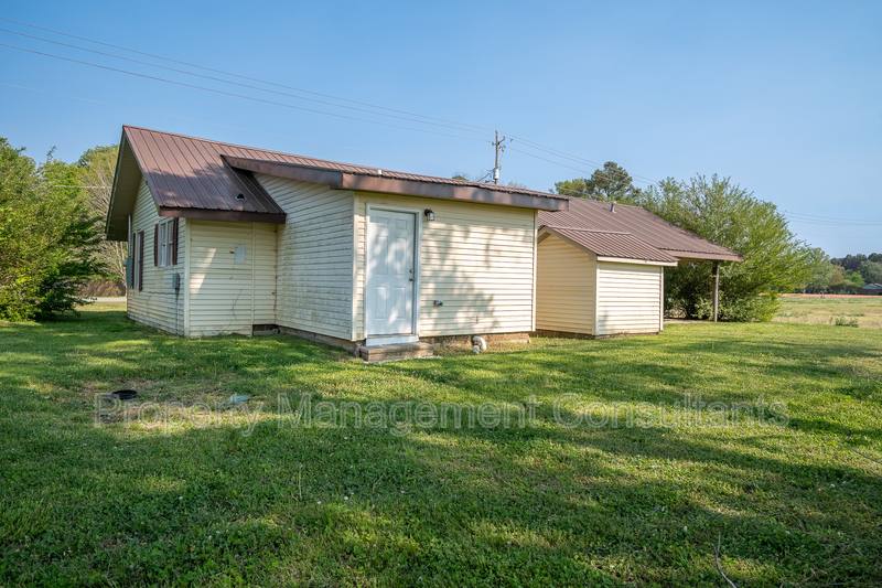 House for rent at 2208 Old Gurley Pike, New Hope, AL 35760