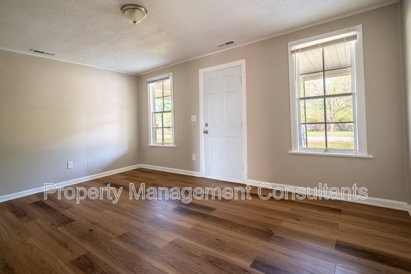 House for rent at 2208 Old Gurley Pike, New Hope, AL 35760