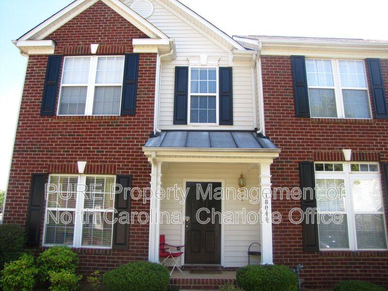 Townhouse for rent at 18040 Delmas Dr, Cornelius, NC 28031