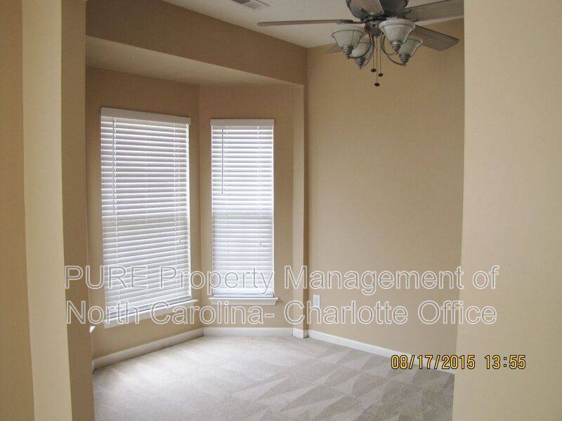 Townhouse for rent at 18040 Delmas Dr, Cornelius, NC 28031