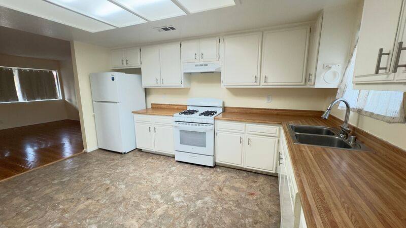 Apartment for rent at 539 N Alameda Ave #4, Azusa, CA 91702