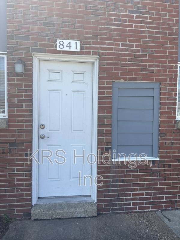 Townhouse for rent at 827 41st St, Hadensville, VA 23067
