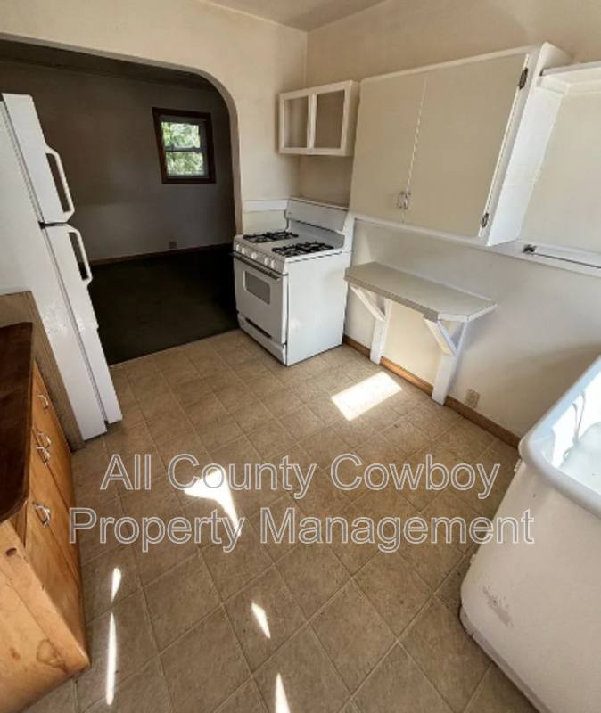 Apartment for rent at 513 E Custer St, Laramie, WY 82070