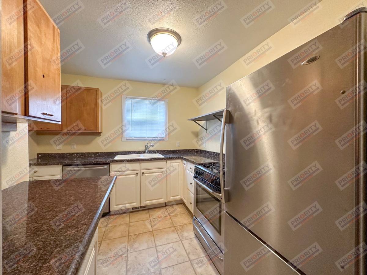 House for rent at 402 S Warren Ave, Gillette, WY 82716