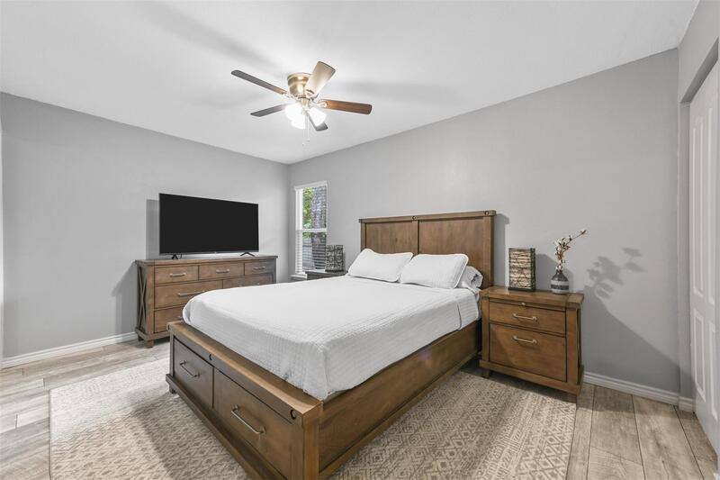 House for rent at 6209 Calmont Ave, Fort Worth, TX 76116