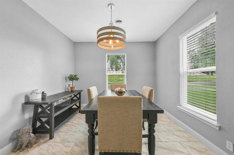 House for rent at 6209 Calmont Ave, Fort Worth, TX 76116