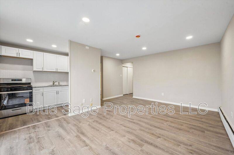 Condo for rent at 100 E Glenolden Ave #R11, Glenolden, PA 19036