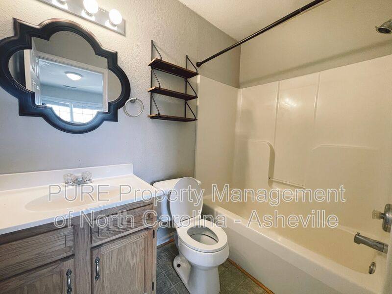 Apartment for rent at 143 Carrion Lane, Candler, NC 28715