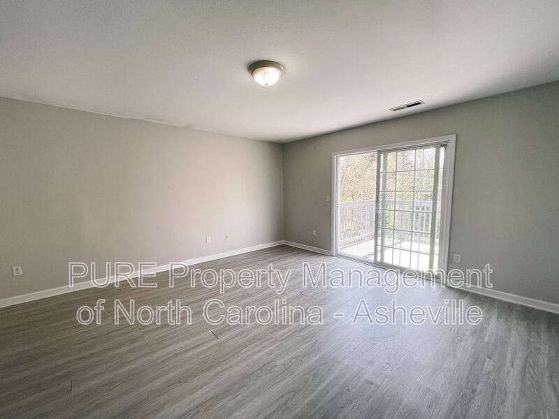 Apartment for rent at 143 Carrion Lane, Candler, NC 28715
