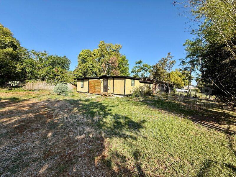 House for rent at 403 Highland Ave S, Green Cove Springs, FL 32043