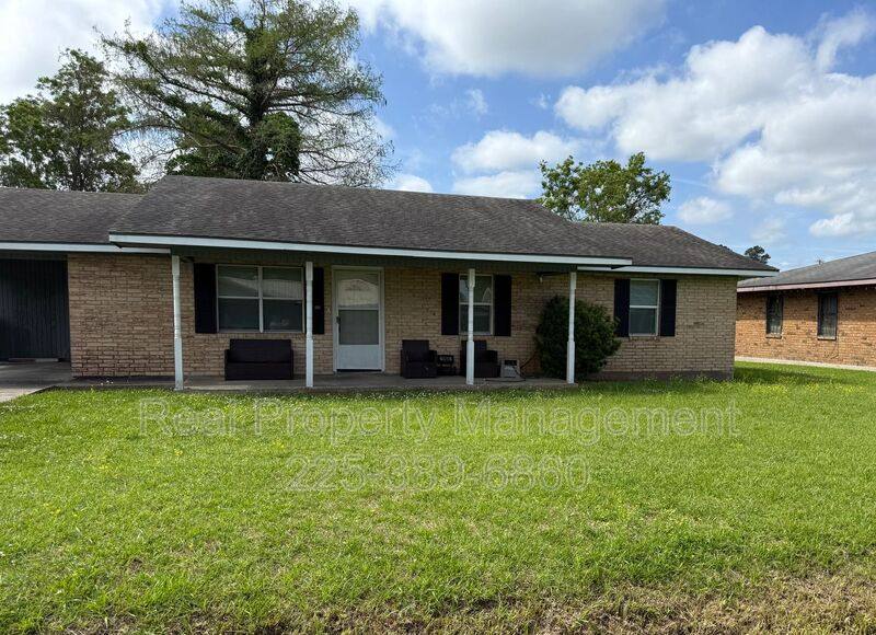 House for rent at 160 Ebony Dr, Opelousas, LA 70570