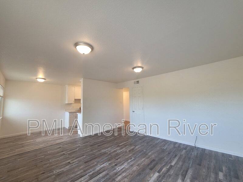 Apartment for rent at 7143 Bacchini Ave, Sacramento, CA 95828