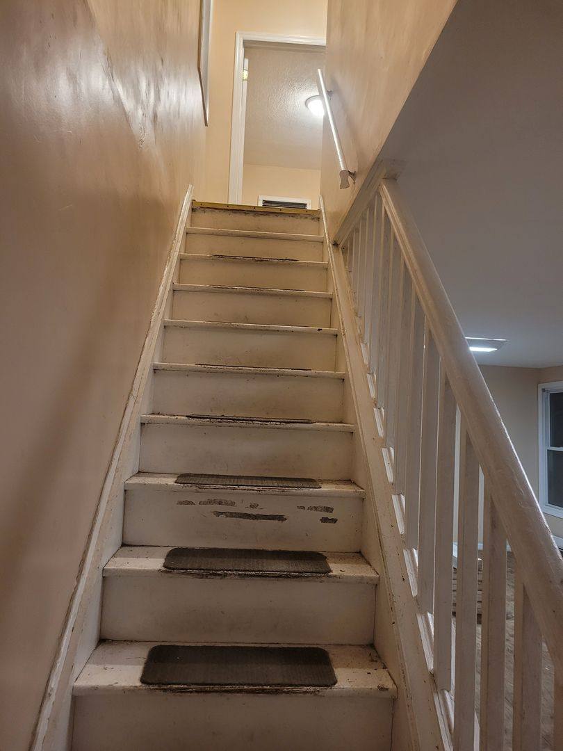 House for rent at 107 Palm St, Newark, NJ 07106
