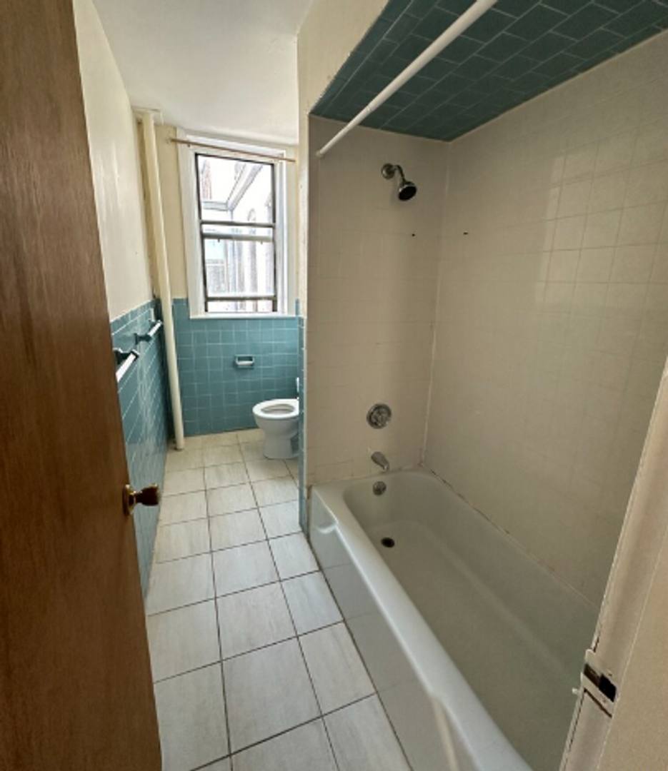 Apartment for rent at 1117 Commonwealth Ave #3, Allston, MA 02134