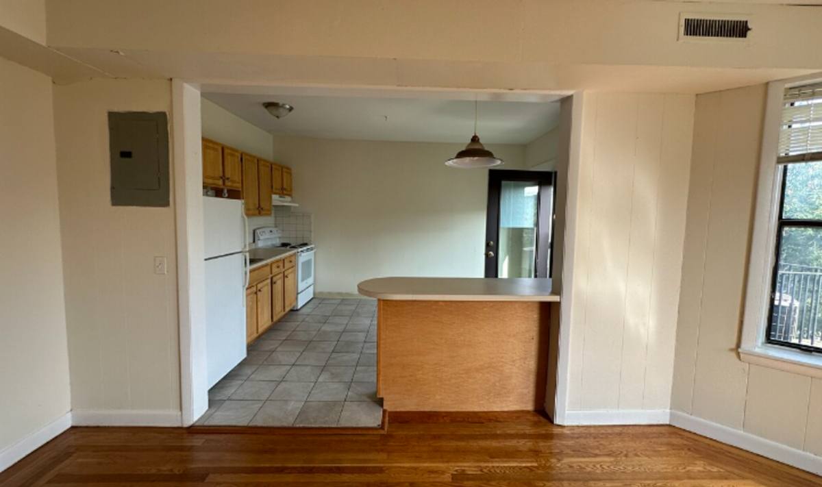 Apartment for rent at 1117 Commonwealth Ave #3, Allston, MA 02134