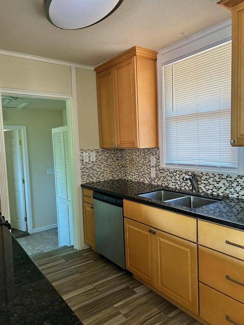 House for rent at 2230 Redwood St, Vallejo, CA 94590