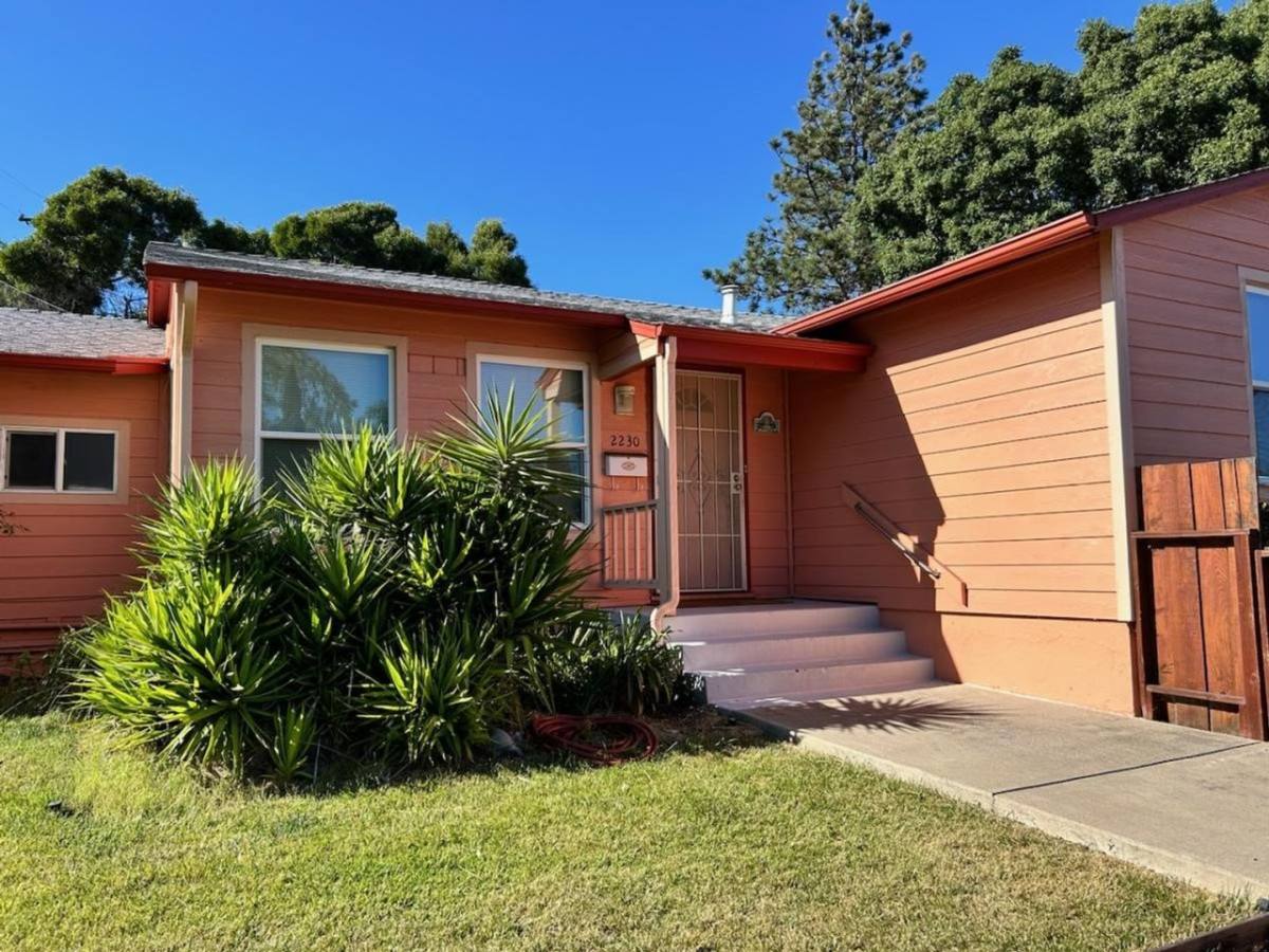 House for rent at 2230 Redwood St, Vallejo, CA 94590