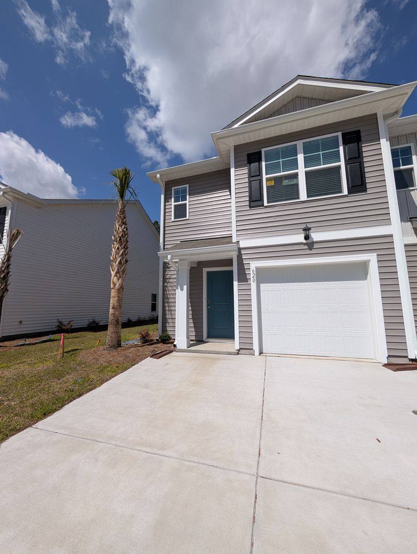 Townhouse for rent at 620 Golden Resin Rd, Conway, SC 29526