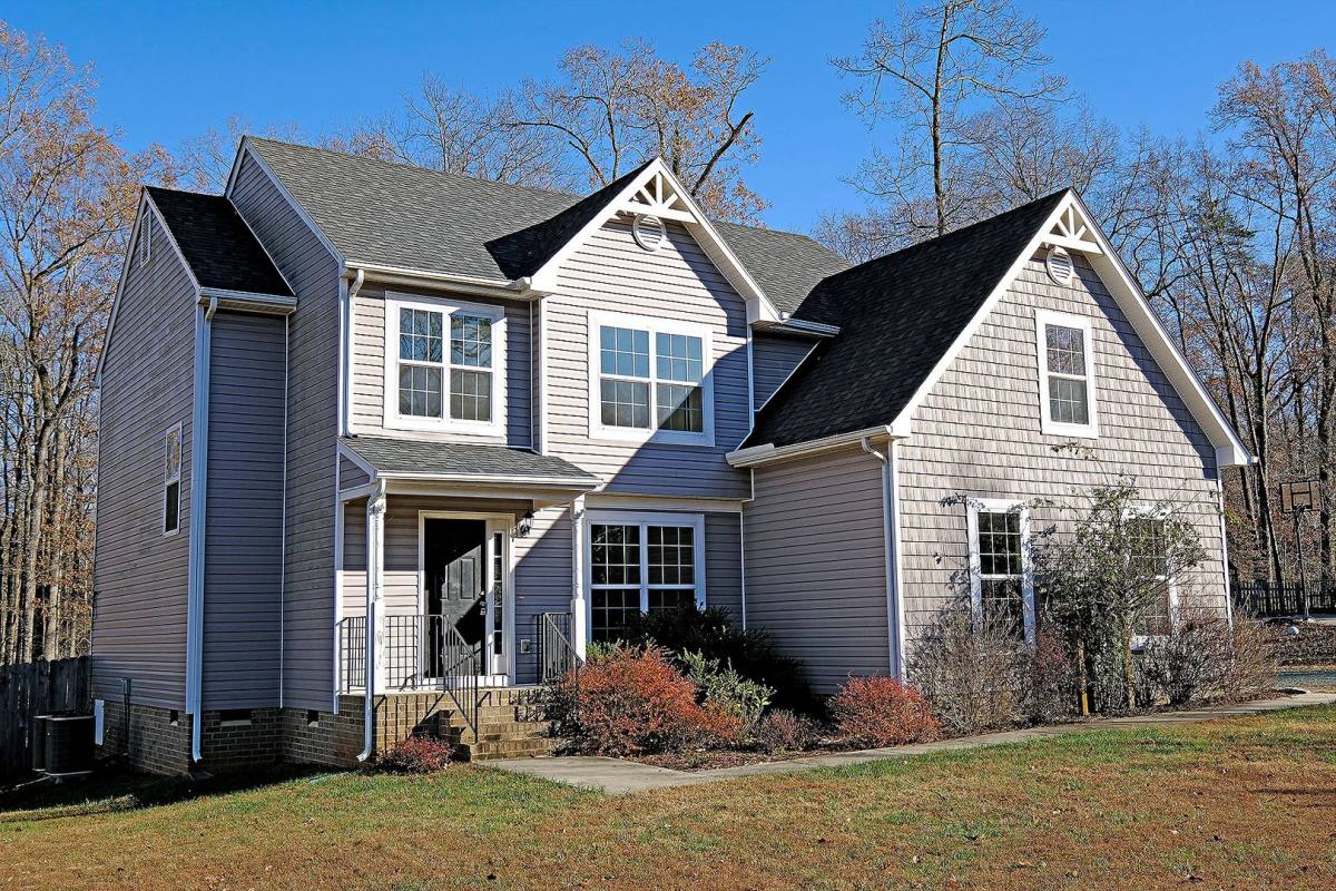 House for rent at 115 Reedy Creek Rd, Louisa, VA 23093
