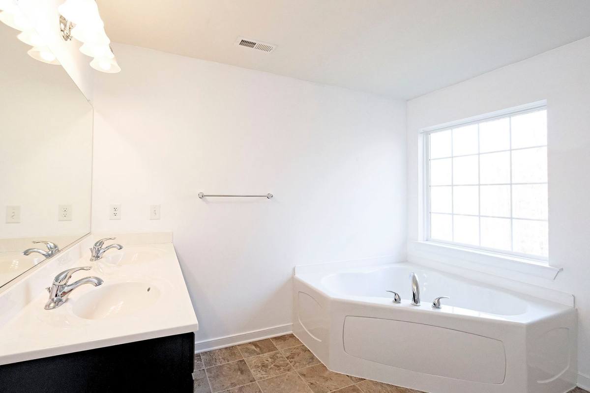 House for rent at 115 Reedy Creek Rd, Louisa, VA 23093