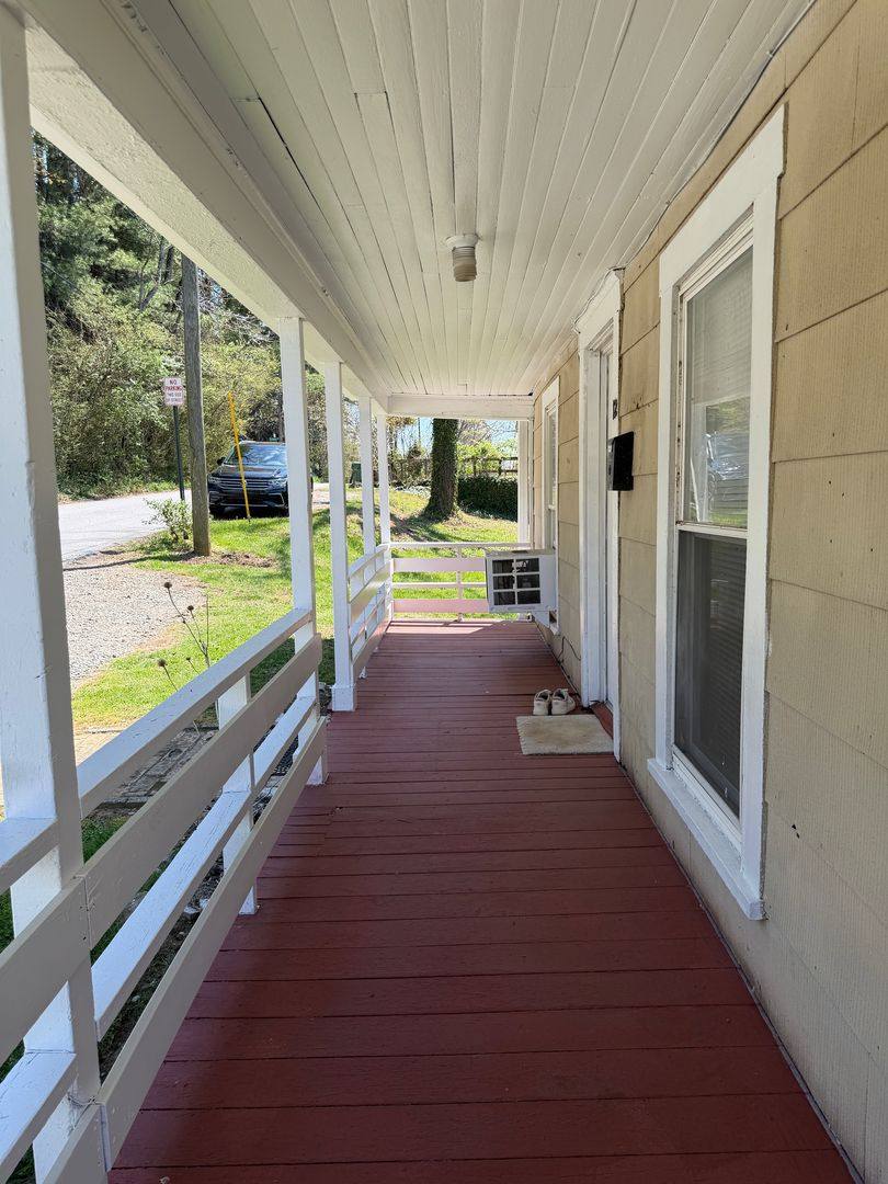 Apartment for rent at 12 Long St, Asheville, NC 28804