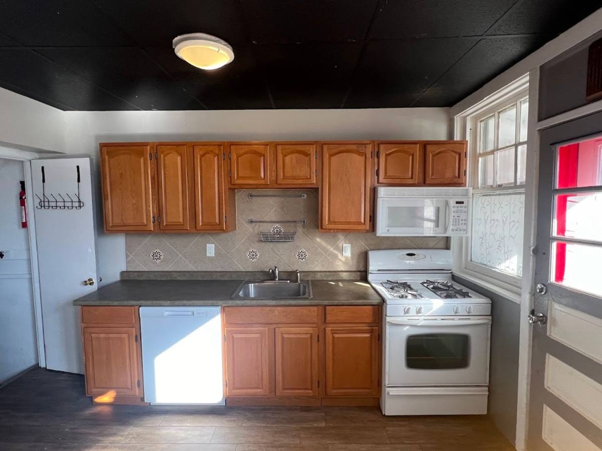 House for rent at 109 S 5th Ave, Reading, PA 19611