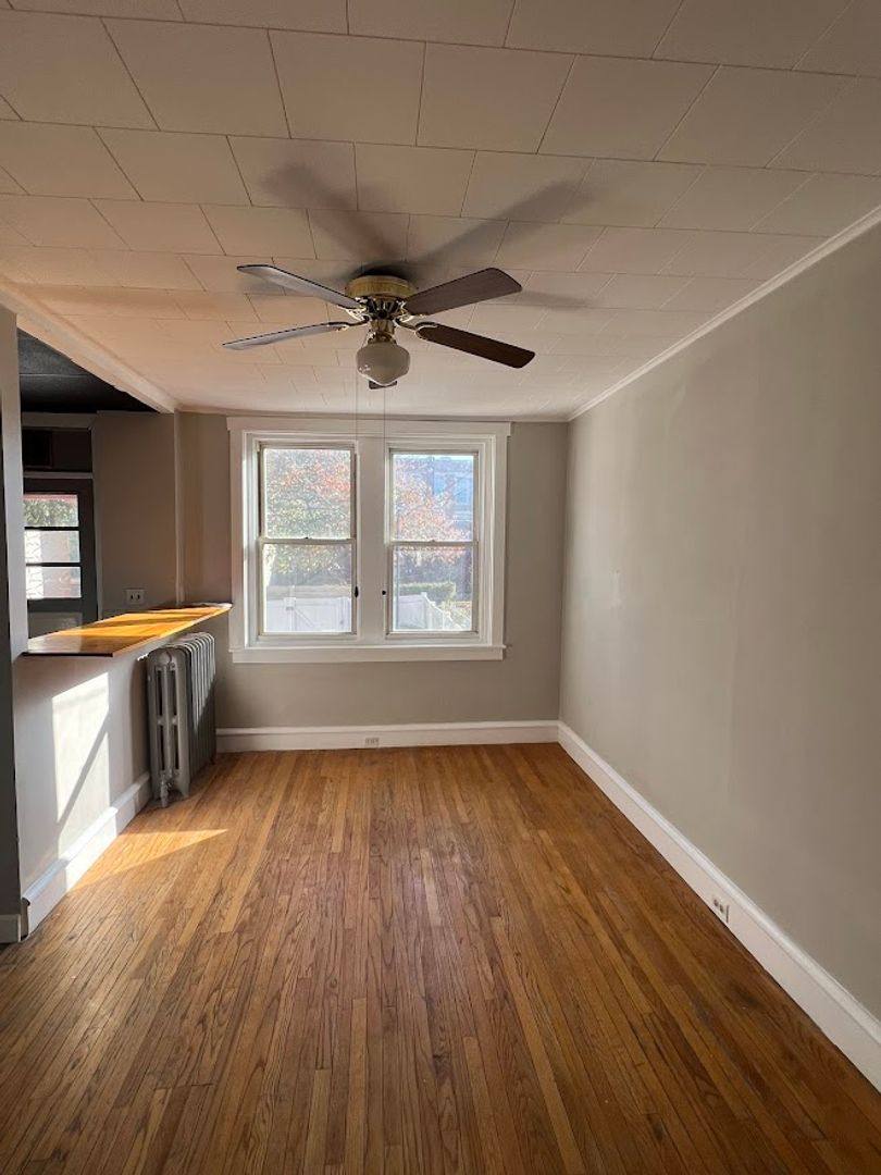 House for rent at 109 S 5th Ave, Reading, PA 19611