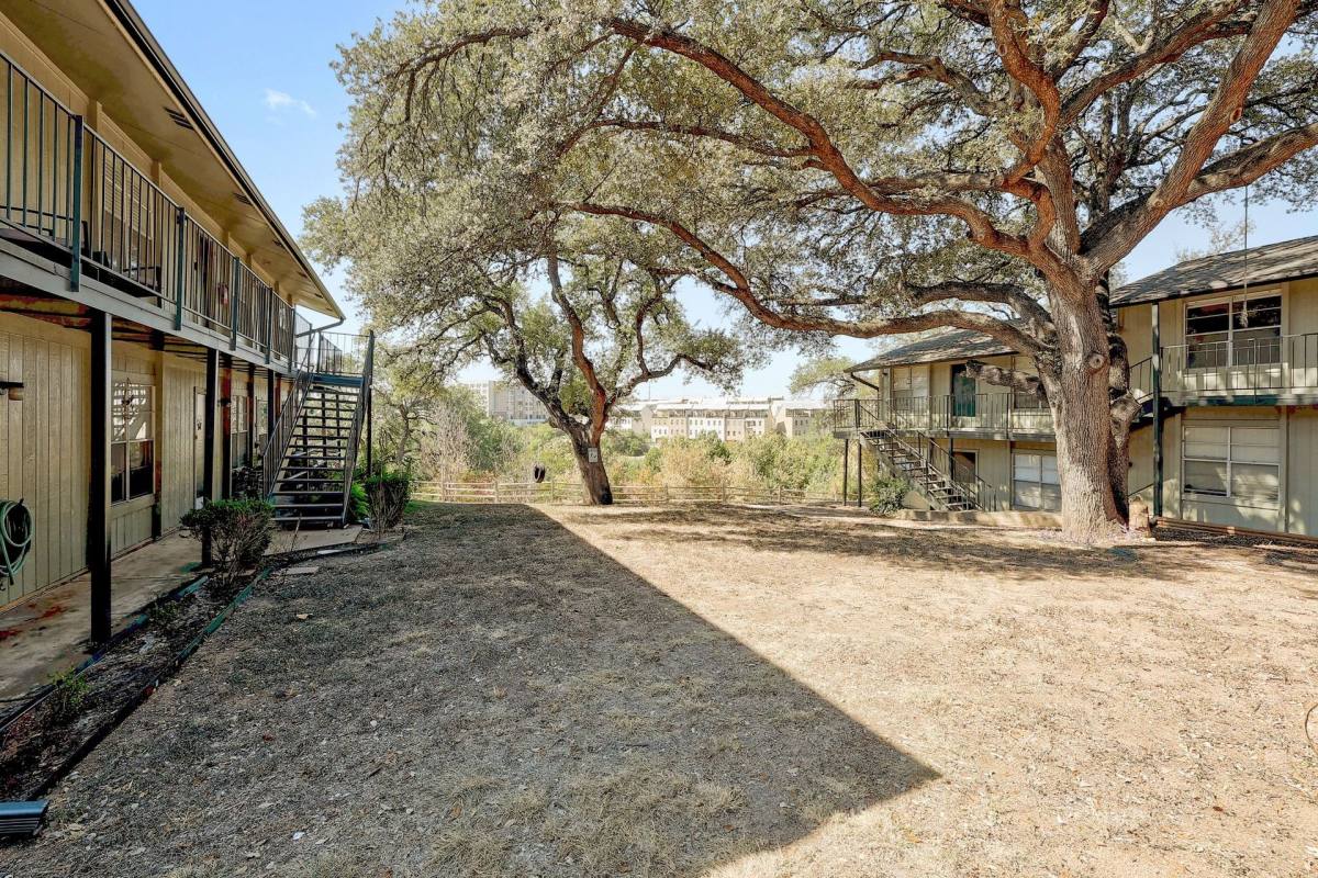 Apartment for rent at 509 Cedar Dr, Georgetown, TX 78628