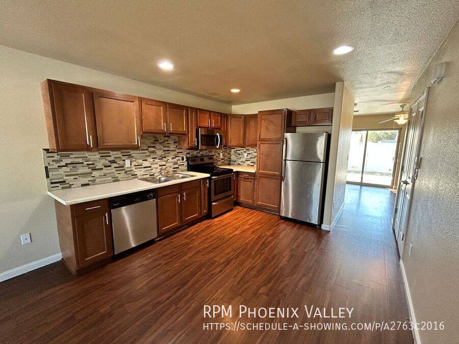 Apartment for rent at 17402 N 19th Ave #1, Phoenix, AZ 85023