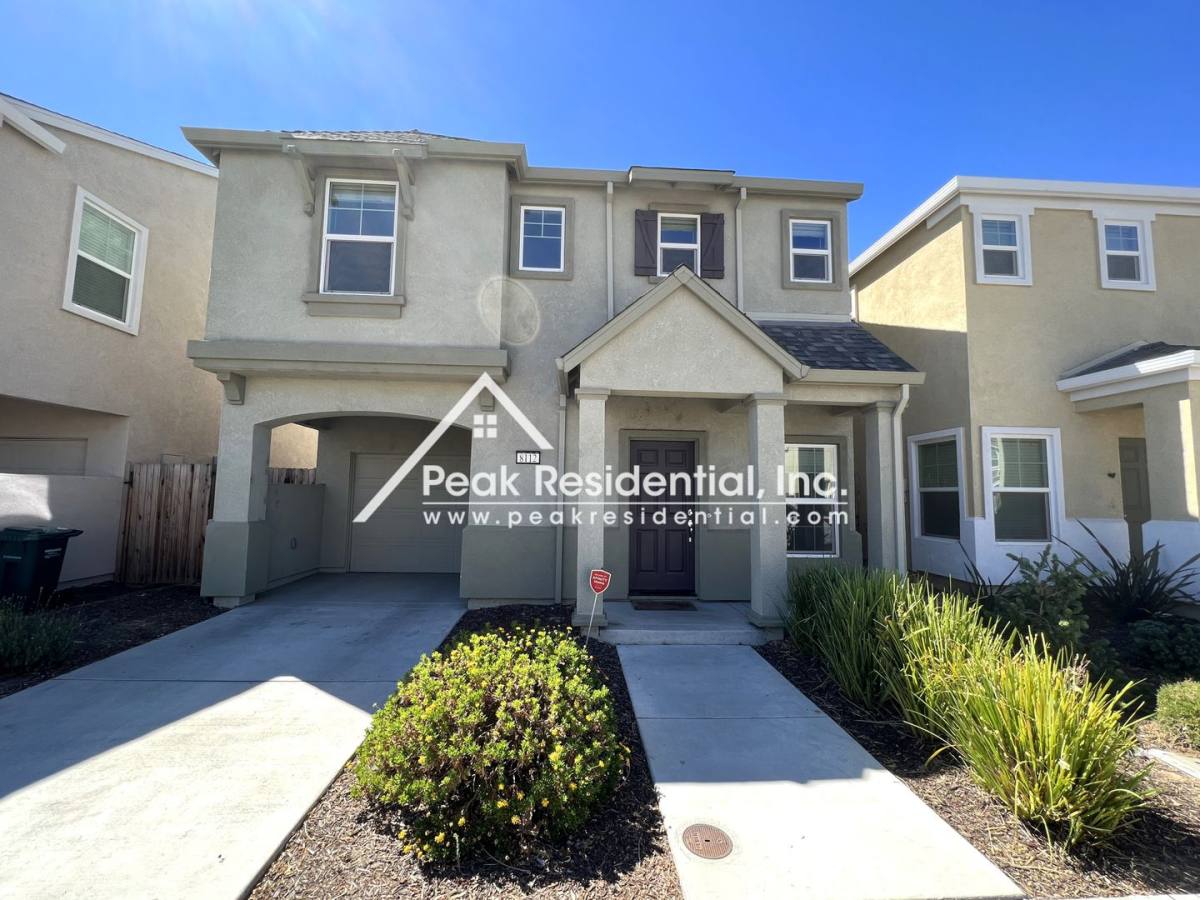 House for rent at 8112 Creeping Willow Lane, Sacramento, CA 95828