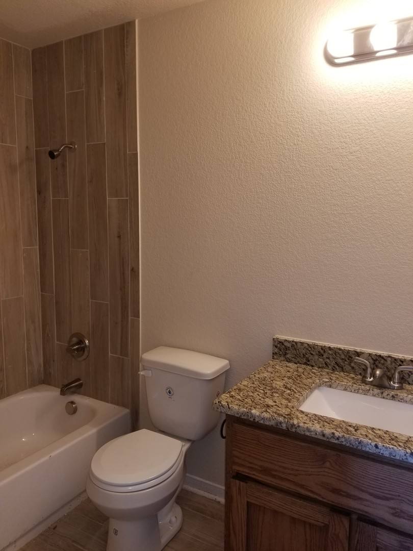 Apartment for rent at 92 Sandstone, Jarrell, TX 76537