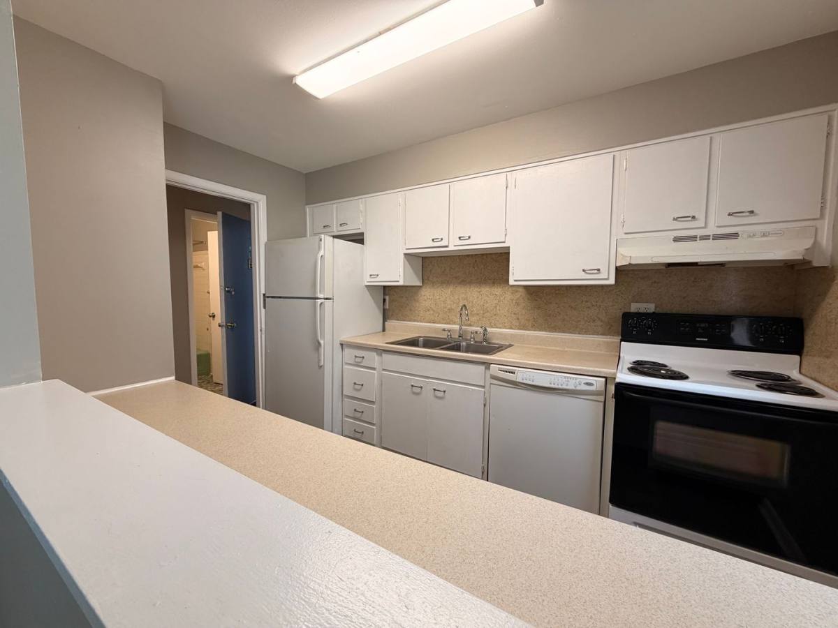 Apartment for rent at 3012 & 3014 Pamela Way, Louisville, KY 40220