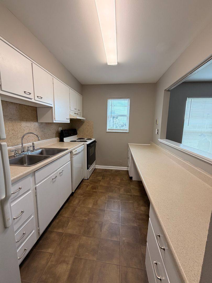Apartment for rent at 3012 & 3014 Pamela Way, Louisville, KY 40220
