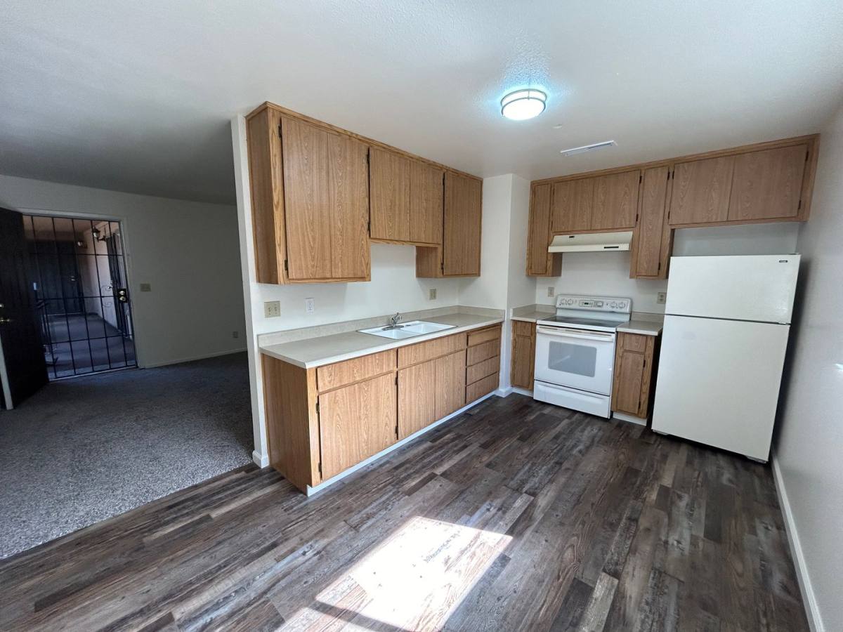 Apartment for rent at 134 S Parsons Ave, Merced, CA 95341