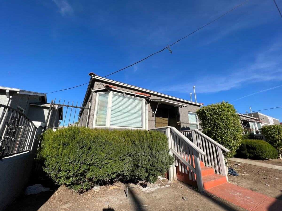 Apartment for rent at 512 - 520 32nd St, San Diego, CA 92102
