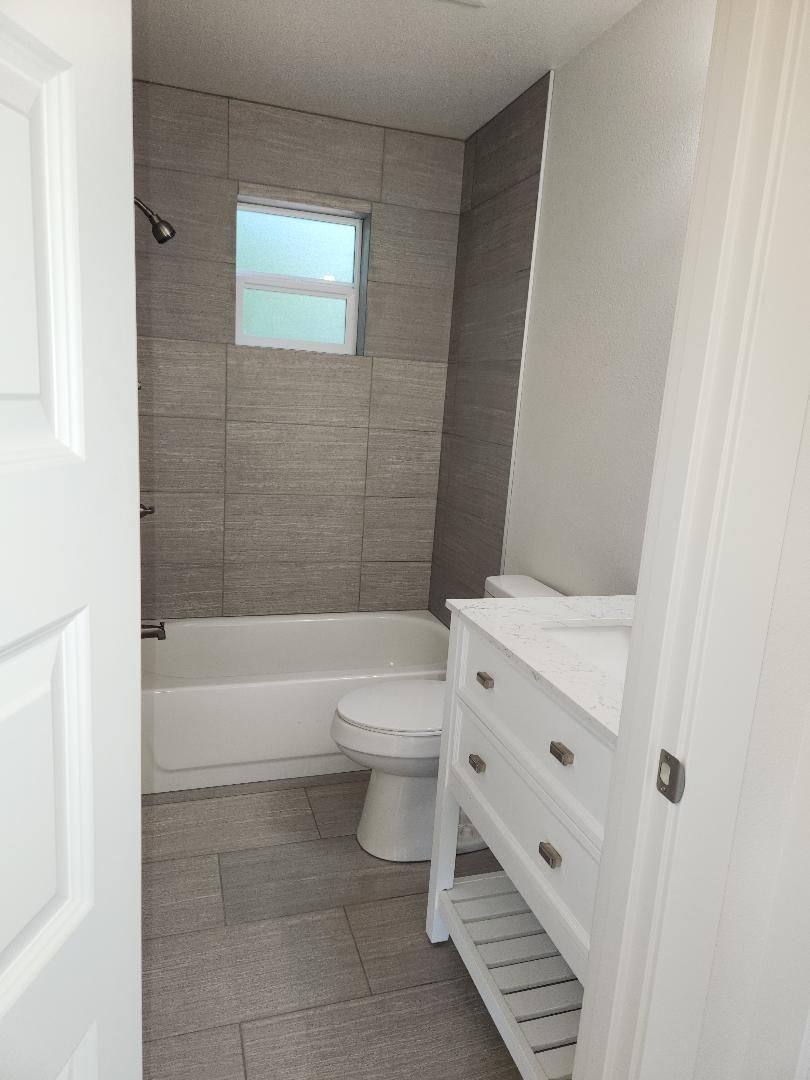 House for rent at 1881 Cedar St, Sweet Home, OR 97386