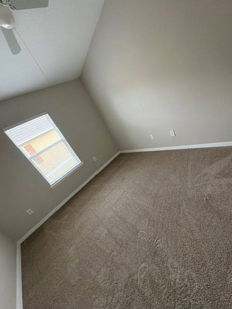 Townhouse for rent at 10858 Spider Lily Dr, Orlando, FL 32832