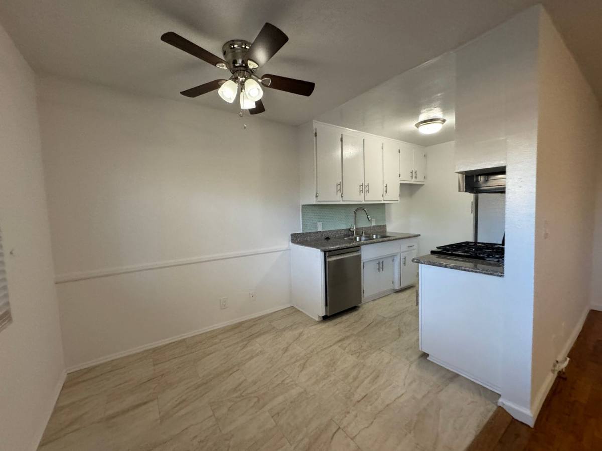 Apartment for rent at 11330 Ohio Ave, Los Angeles, CA 90025