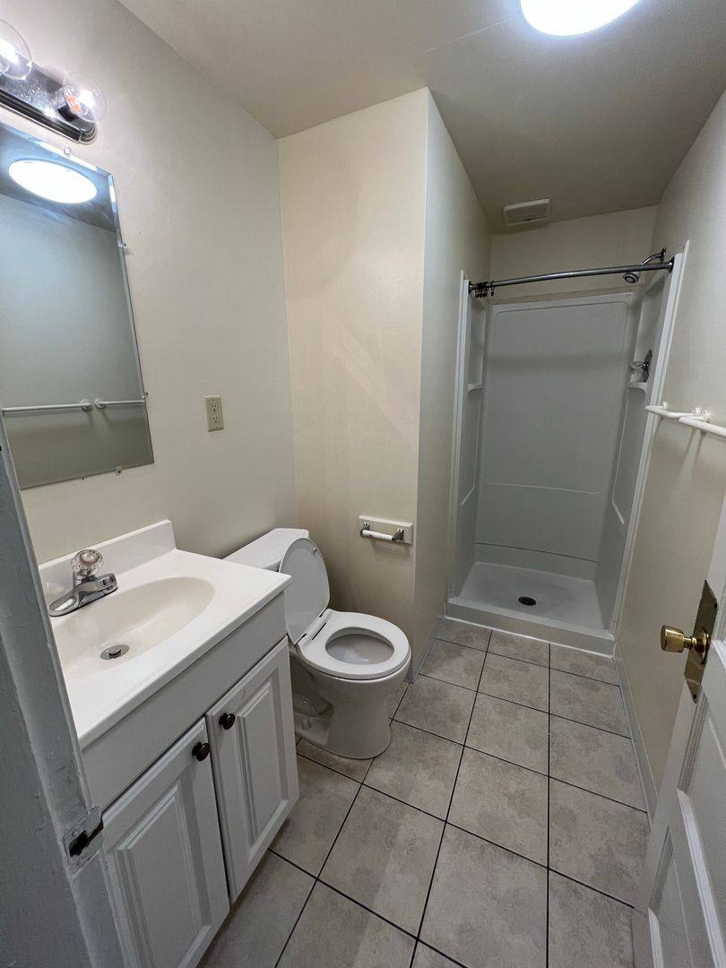 Apartment for rent at 1843-1847 N 4th St, Columbus, OH 43201